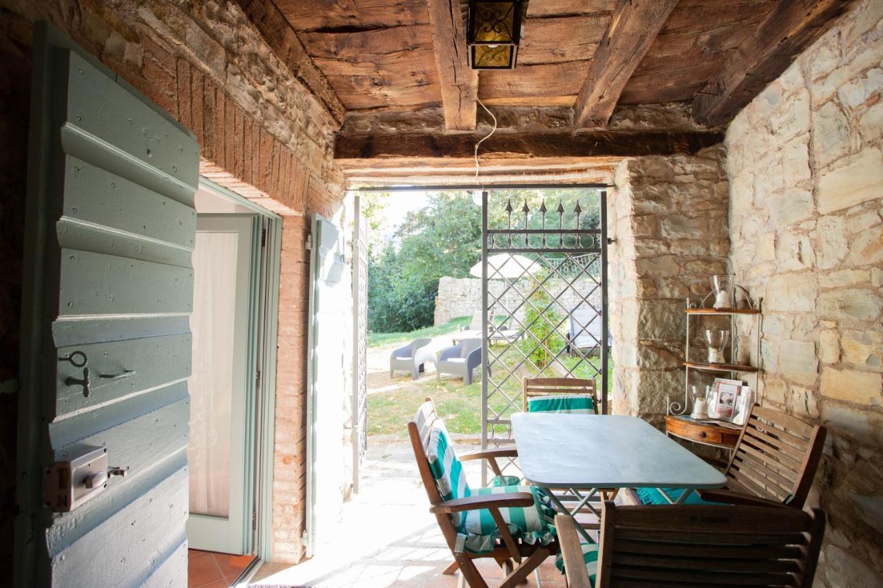 La Marcona Apartment Serramazzoni Bagian luar foto