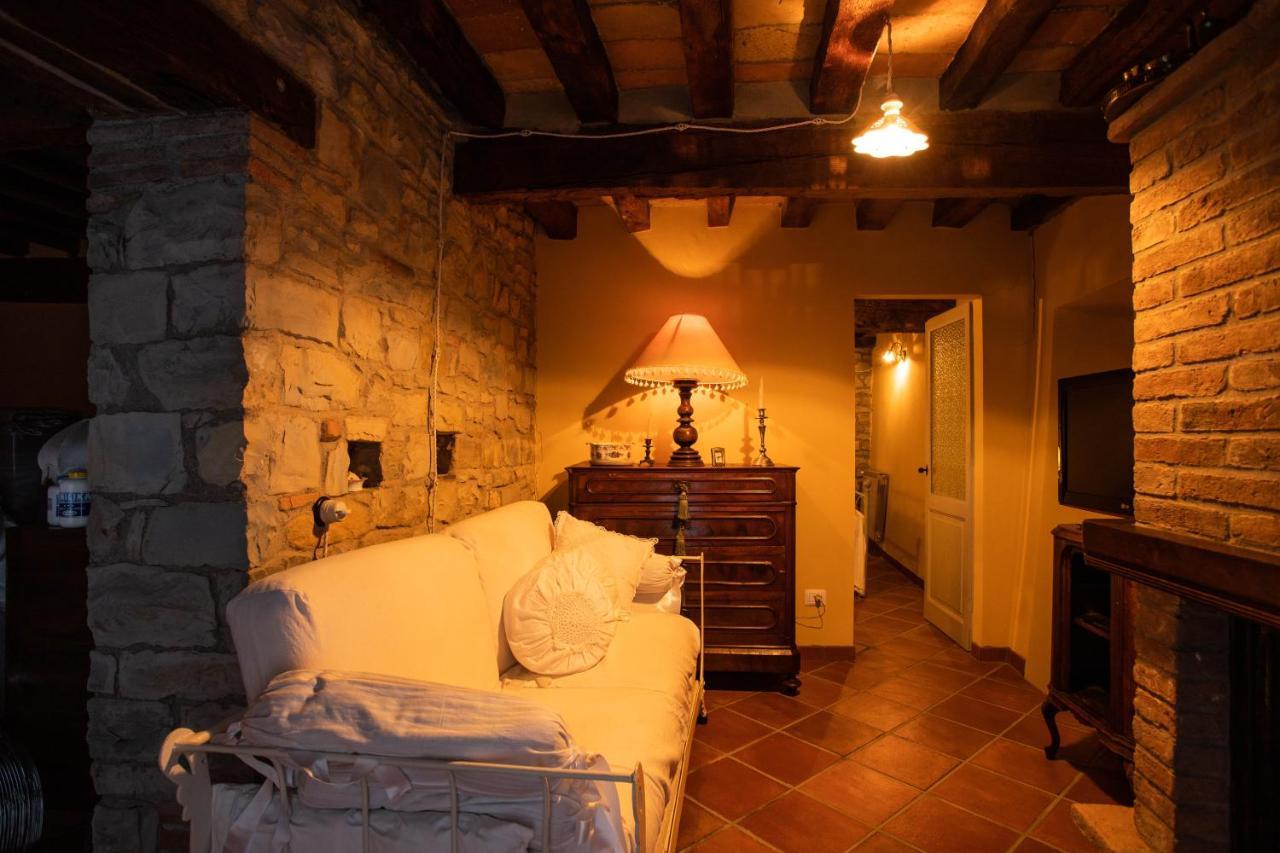 La Marcona Apartment Serramazzoni Bagian luar foto