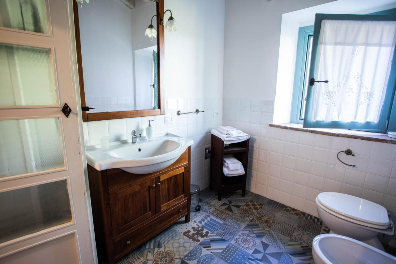 La Marcona Apartment Serramazzoni Bagian luar foto
