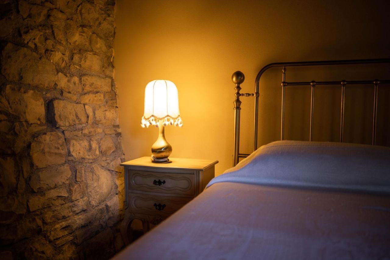 La Marcona Apartment Serramazzoni Bagian luar foto