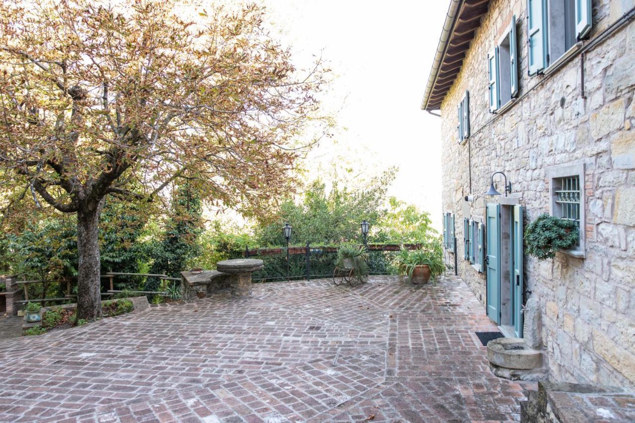La Marcona Apartment Serramazzoni Bagian luar foto