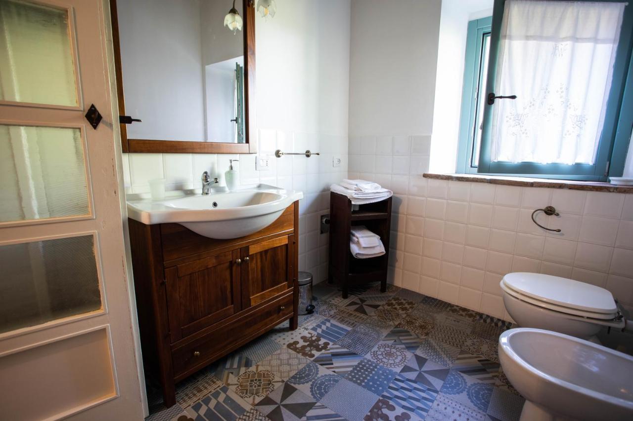 La Marcona Apartment Serramazzoni Bagian luar foto