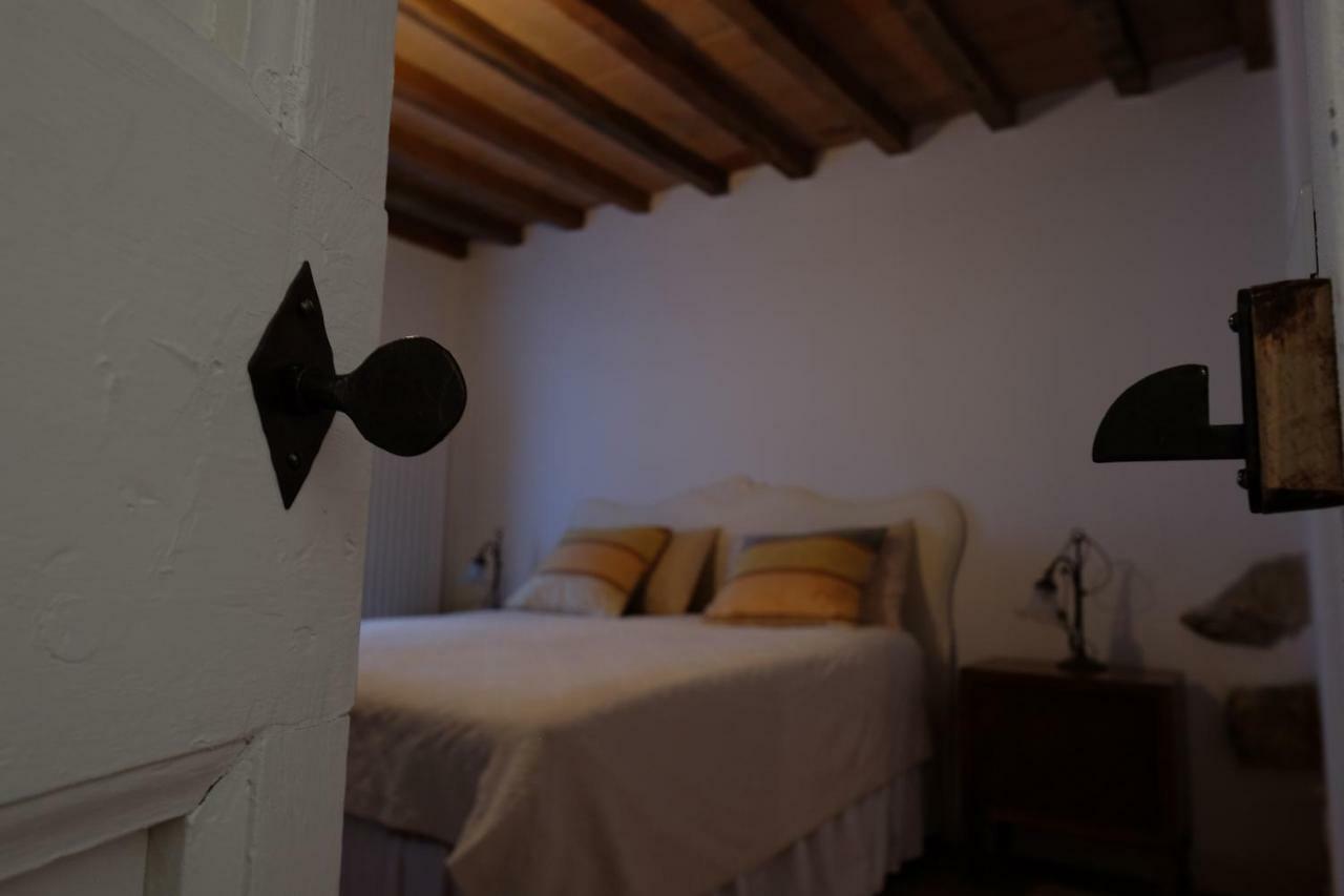 La Marcona Apartment Serramazzoni Bagian luar foto